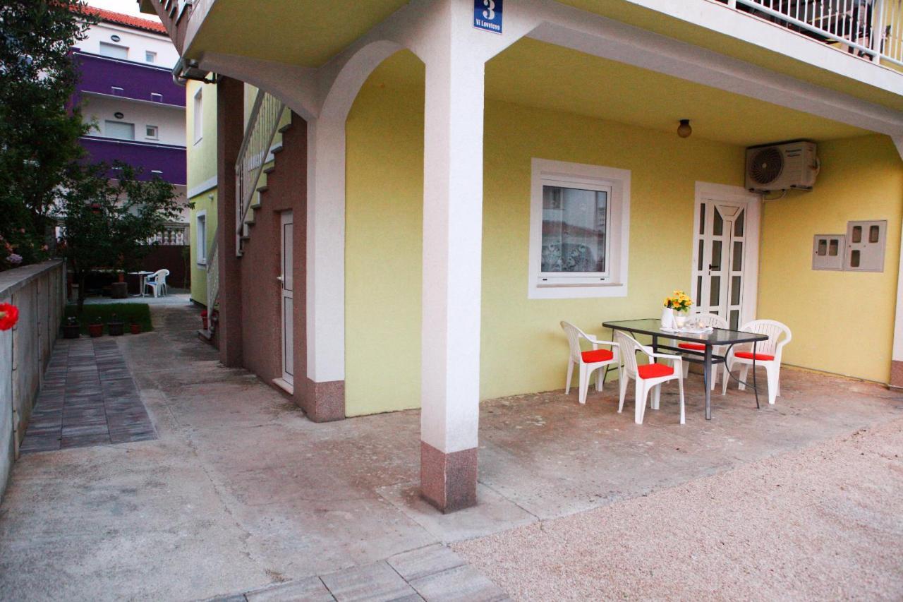 Ana Lovetovo Vodice Kültér fotó